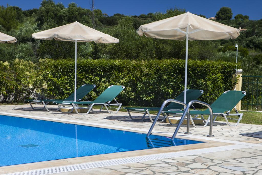 Thermanti Villas Esparta Exterior foto