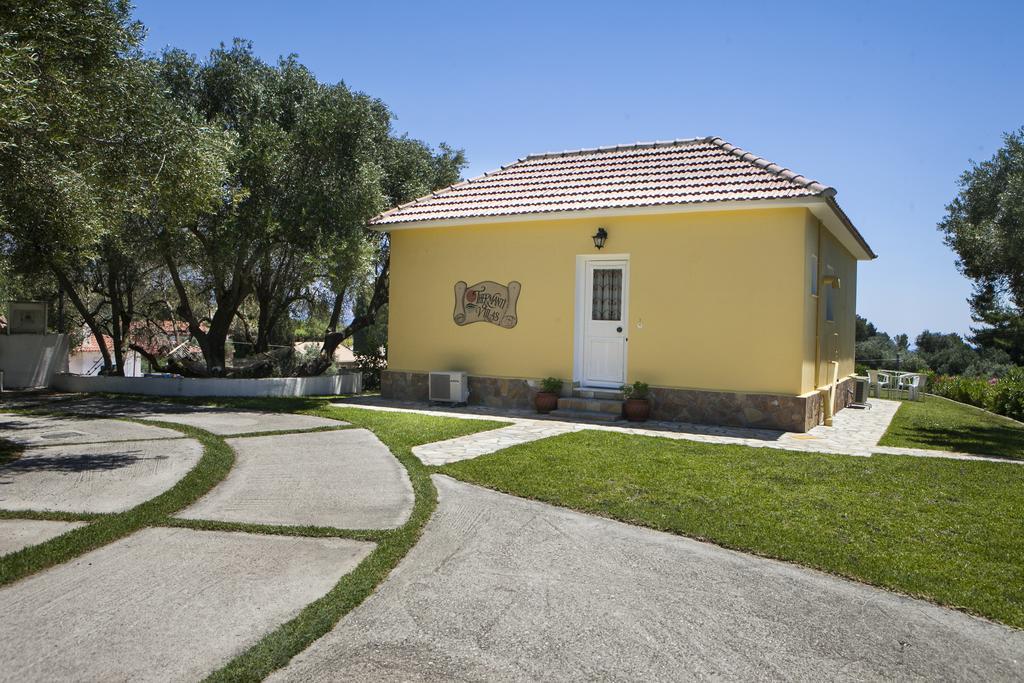 Thermanti Villas Esparta Exterior foto