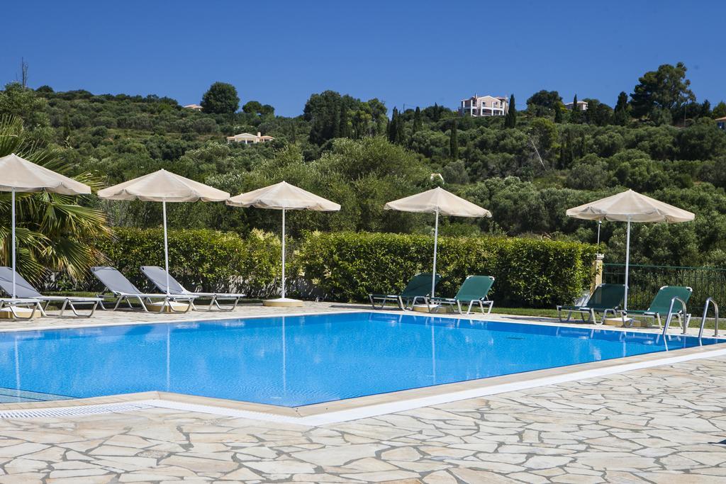 Thermanti Villas Esparta Exterior foto